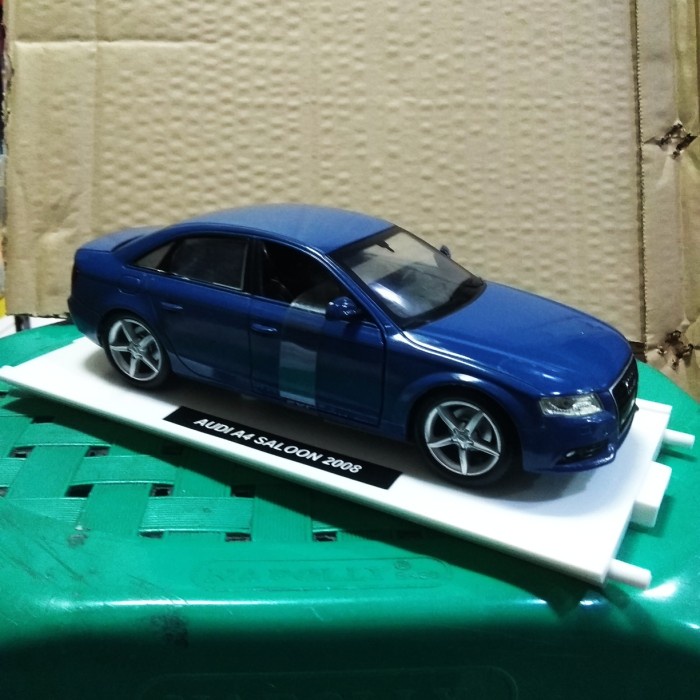 HOT SALE MAINAN ANAK MOBIL DIECAST AUDI A4 SALON 2008 TERBARU