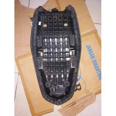 {Bekas} Jok Ori New CB150R Ori Copotan Berkualitas