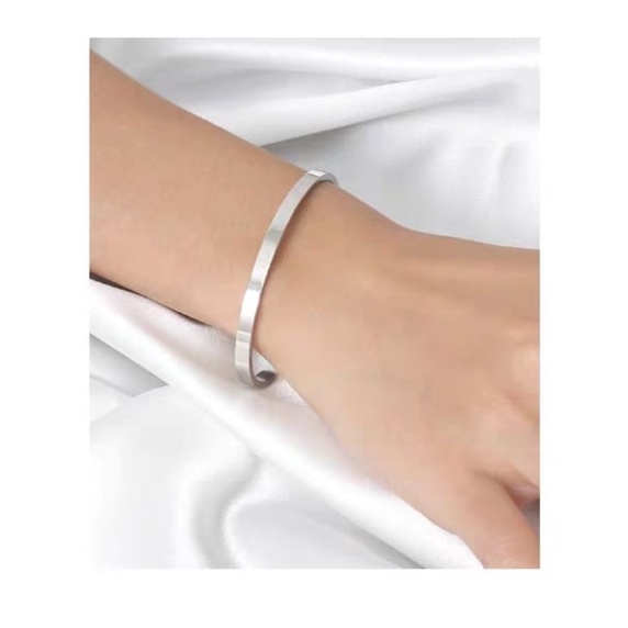 Murah Gelang Pria Titanium Bangle Hitam Premium Stainless Steel Anti Karat NON COD