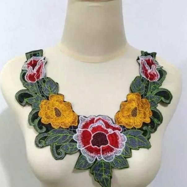 Grosir Renda Aplikasi Kerah Jahit Motif Rose Kuning (Hijau Lumut)
