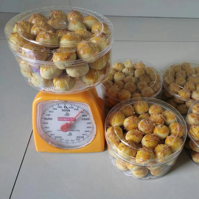 

Kue Nastar Selay Nanas Toping Keju 500 Gram
