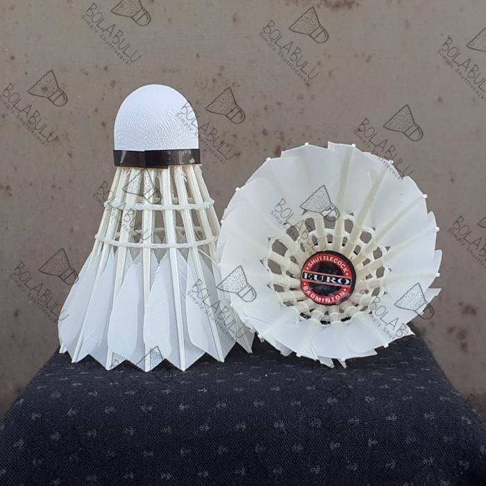 Shuttlecock Euro Hitam Euro Hitam Termurah & Terbaik