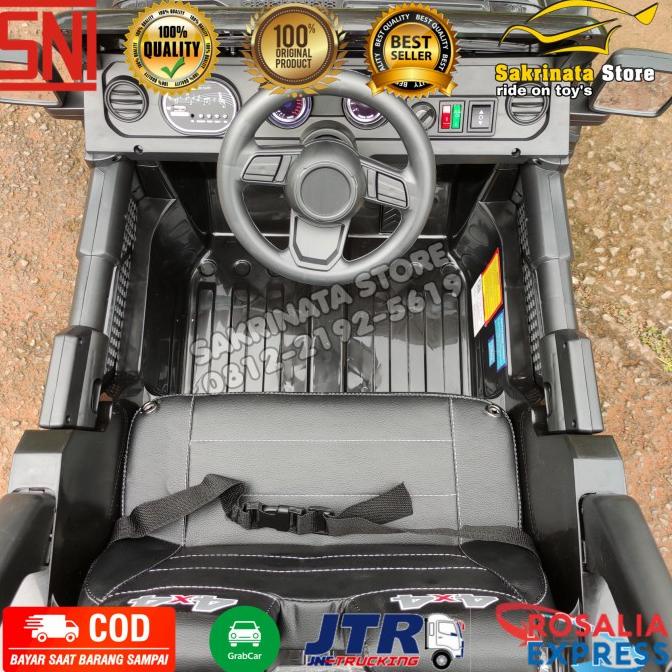 Mobil Aki Jeep Rubicon Mainan Anak Ban Karet