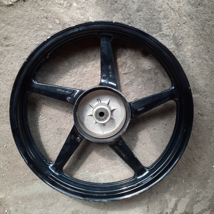 velg pelek belakang scorpio ori ring 18