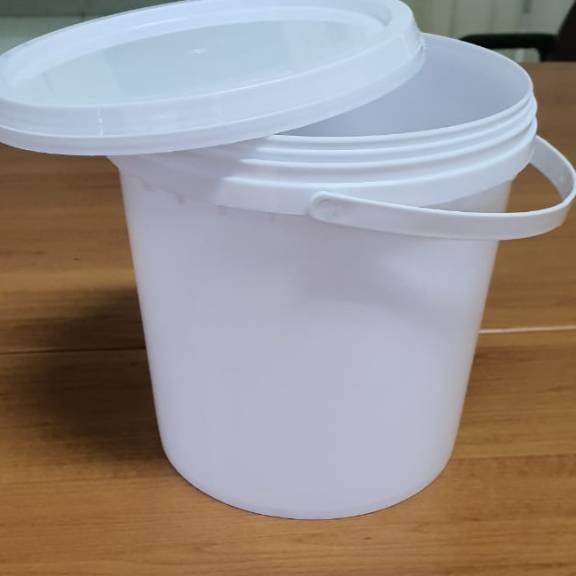 ➥❇❋ (BARU) Ember Plastik 4 Liter / Pail 4 Liter (4.5 KG) untuk Cat / Makanan / Packaging