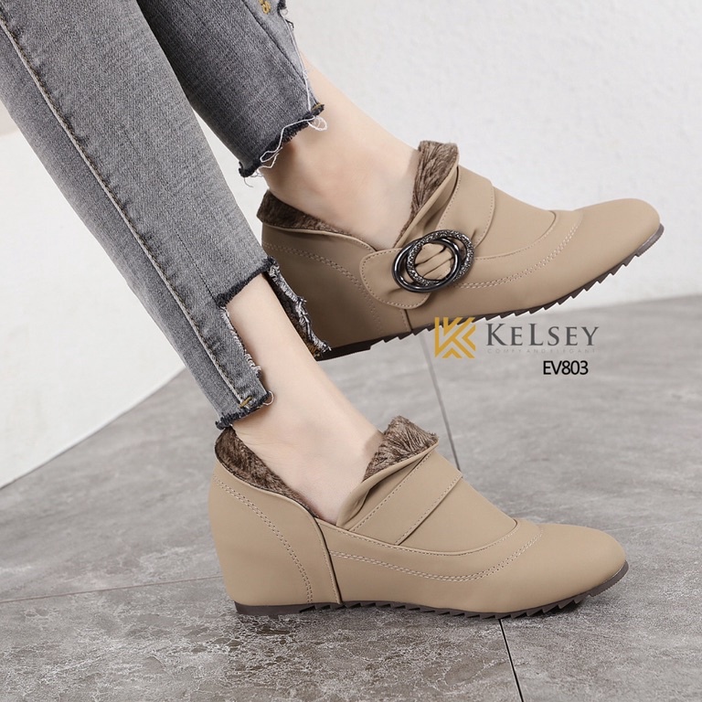 Telah Hadir.. (GRATIS ALAS KAKI) Kelsey Sepatu Boots Wanita /  Sepatu Boots 5cm Heels Wanita EV803