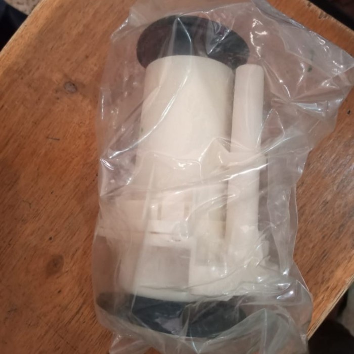 Fuel Pump VW Caravelle T4 2.5 1992 original VW terbaik