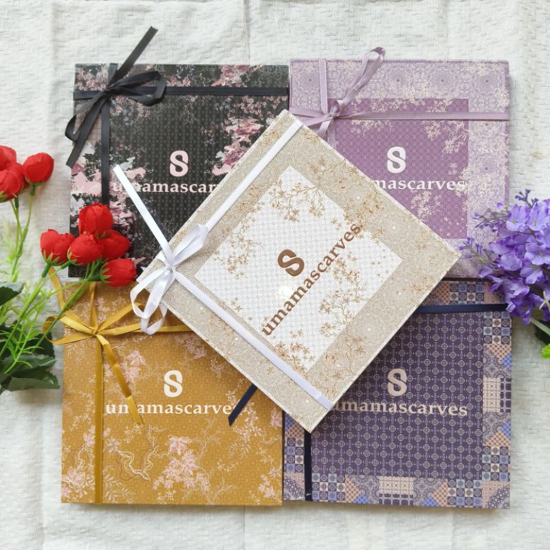 Umama Scarves Box Premium