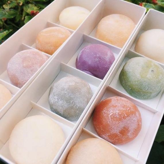 

Japanesse Mochi Mix Tepung Premix Moci 500 Gram