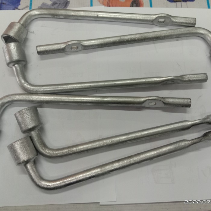 JKMI kunci roda avanza 21 mm original