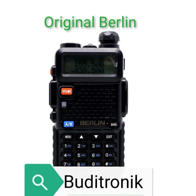 Radio HT Berlin FM V6R Dual Band+ Headset