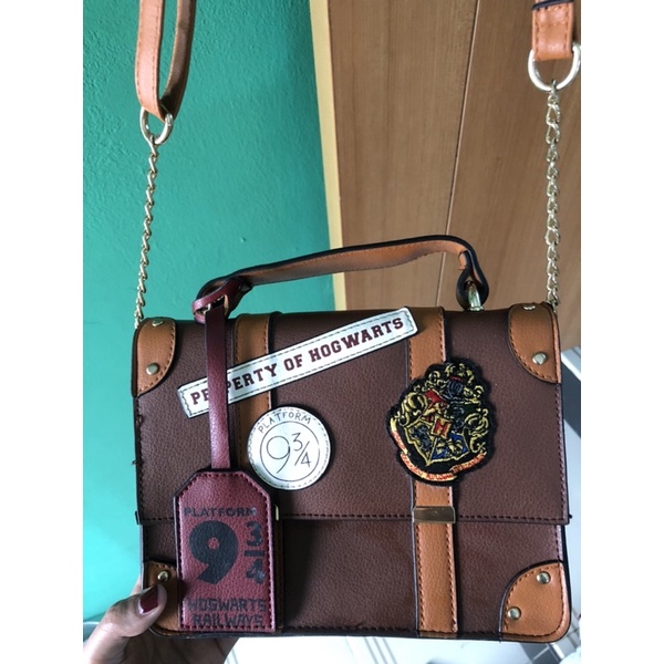 TAS PRIMARK X HARRY POTTER SLING BAG PRIMARK X HARRY POTTER ORIGINAL BARCELONA