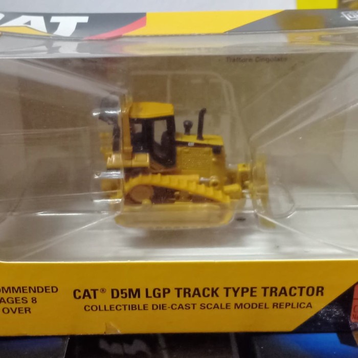 FLASH SALE MOBIL DIECAST CAT D5M LGP TRACK TYPE TRACTOR TERLARIS