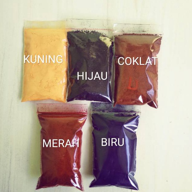 

3.3 Promo >> Pewarna Minyak Berbagai Warna Berat 10 gr