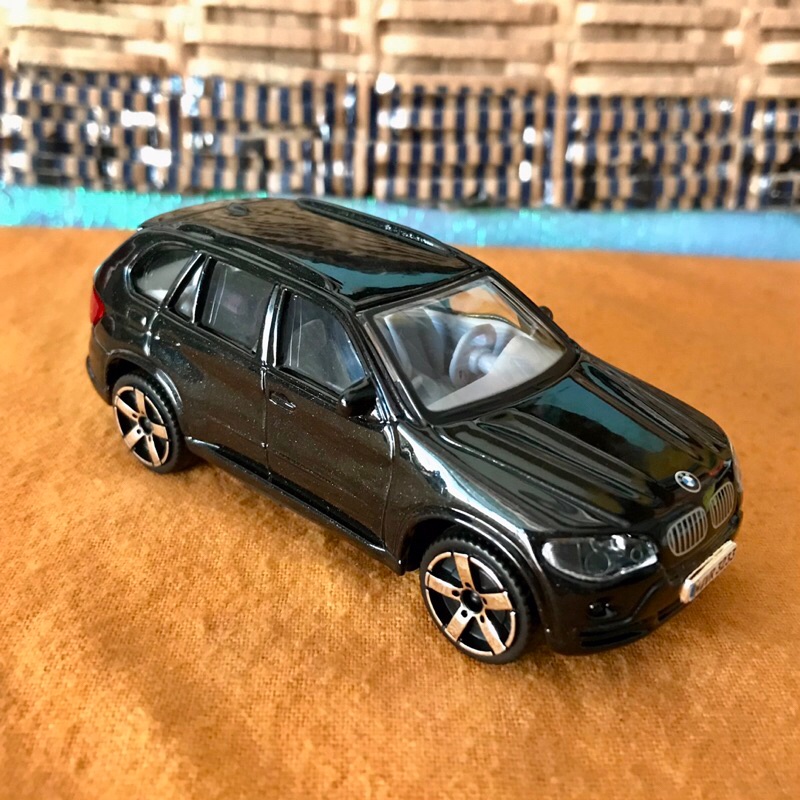 Diecast Bburago 1:43 Bmw X5