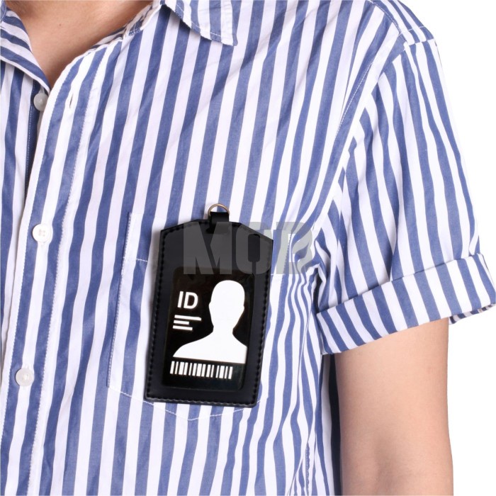 

DISKON NAME TAG ID CARD HOLDER KULIT SOUVENIR HOLDER KANTOR DUA FUNGSI