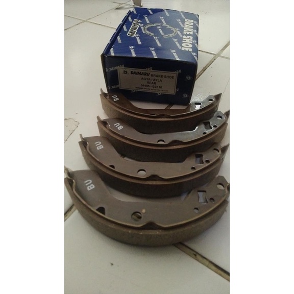 Kampas Rem Belakang Brake Shoe Daihatsu Ayla 04495-BZ110 Daimaru terbaik