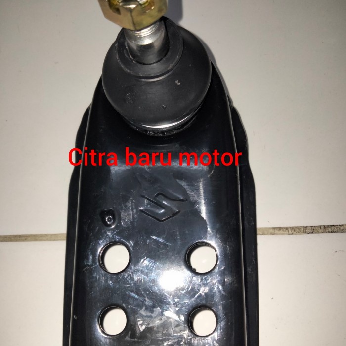 lower arm ball joint sayap bawah Futura efi mega carry 1.5 1500cc star