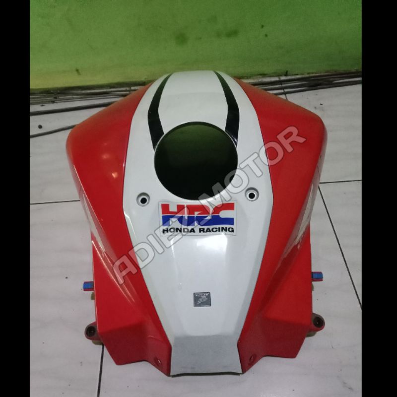 Cover tangki Original CBR 150R 2021-2022