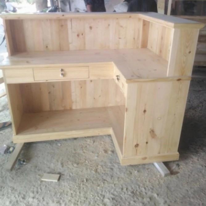 Meja Kasir Cafe Resto