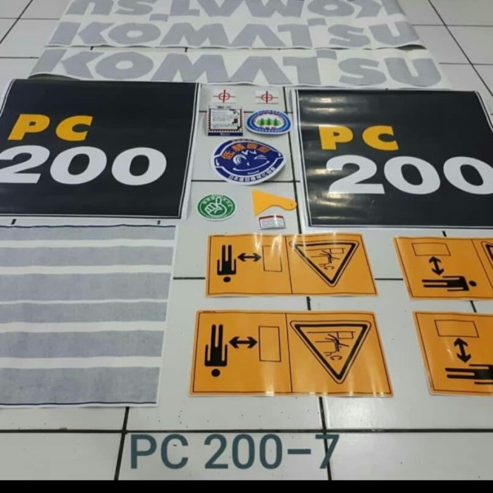 STICKER EXCAVATOR KOMATSU PC 200-7 PC200-8 PC200-6 TERMURAH KUALITAS MANTAB