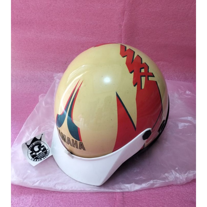 Helm Jadul Yamaha Cream Merah Original