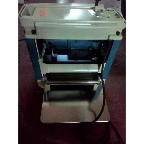 Makita 2012Nb 2012 Nb Mesin Serut Kayu Duduk Wood Thicknesser Planer