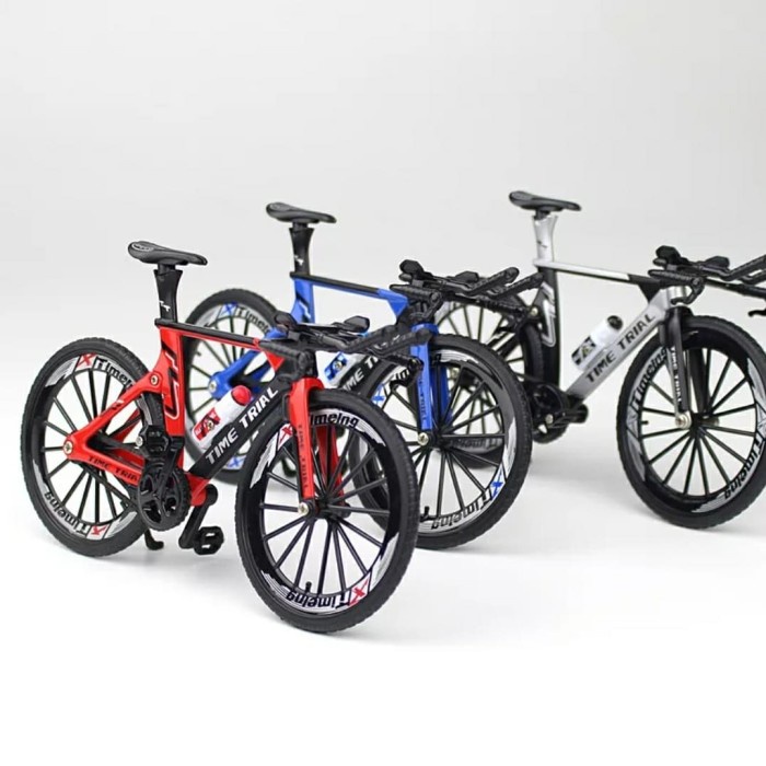 MINIATUR DIECAST SEPEDA BALAP ROADBIKE SKALA 1/10