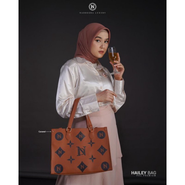 HAILEY BAG NADHEERA LUXURY