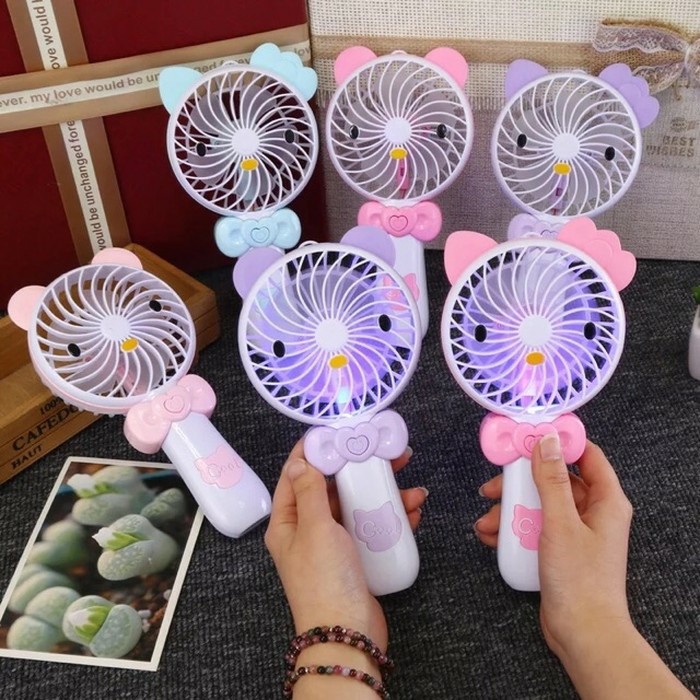 TERLARIS Kipas angin lampu portable Hello kitty /KIPAS ANGIN MINI/KIPAS ANGIN PORTABLE/KIPAS LIPAT