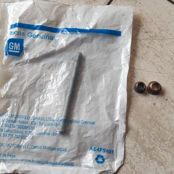 Bushing Dan Pen Engsel Pintu Blazer 1 Set