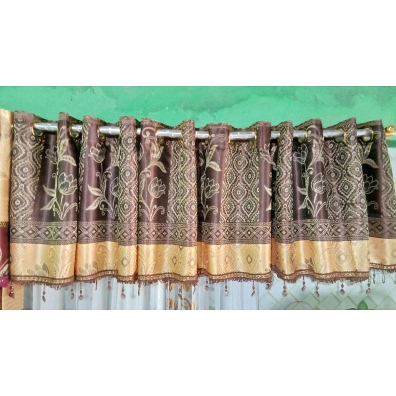 Poni Gorden Jodha Prada