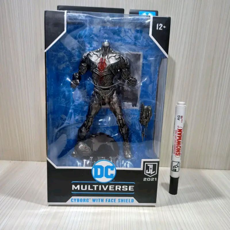mainan action figuremcfarlane cyborg mcfarlanetinggi sekitar 7 inch
dc multiverse
artikulasi

CNIWDe