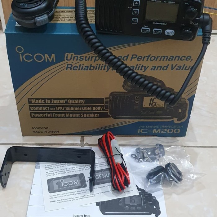 Rig Icom Marine Ic - M200 Vhf Marine Radio