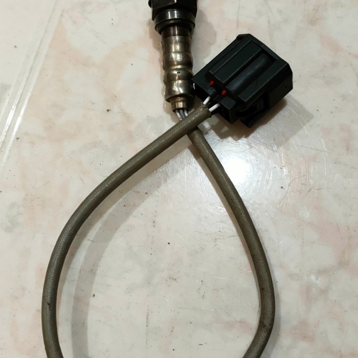 Sensor Oksigen Oxygen O2 Mazda 3 Depan
