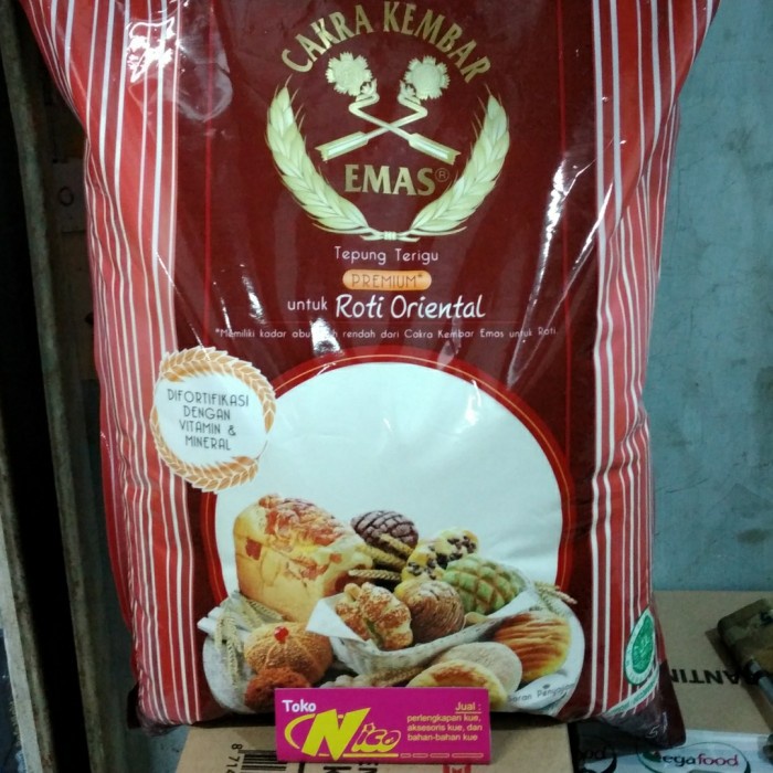 

Promo Bogasari Tepung Cakra Kembar Emas Roti Oriental 5Kg Khusus Grab Gojek Terbaru