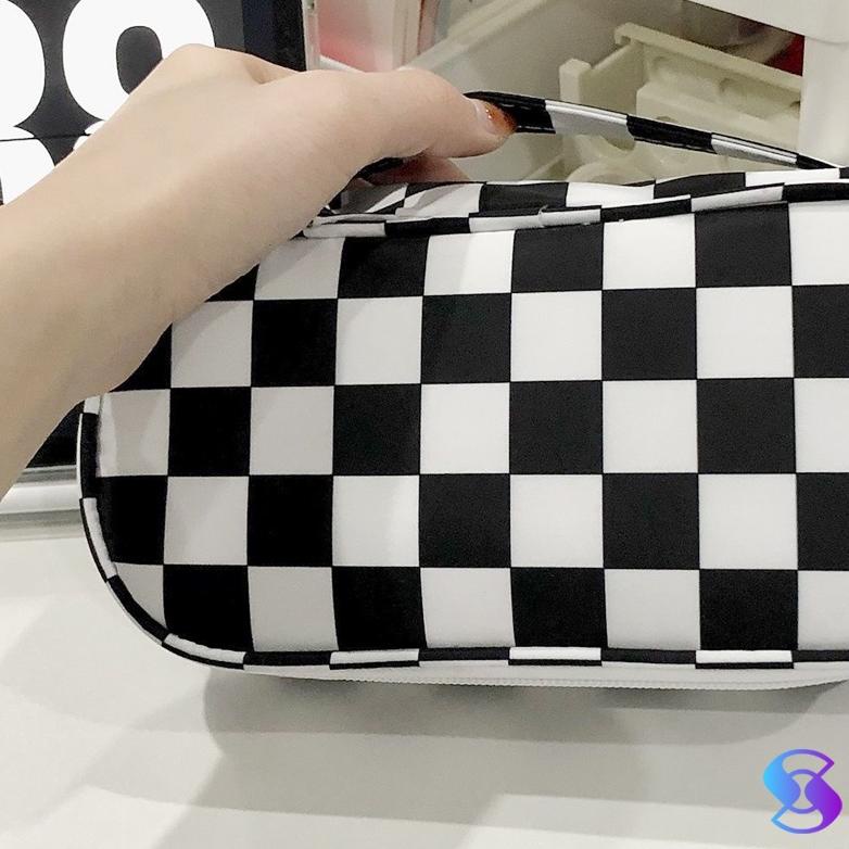 

BISA COD kotak alat tulis/kotak pensil/kotak pensil kotak-kotak hitam putih berkapasitas besar-Suning Mall TERMURAH