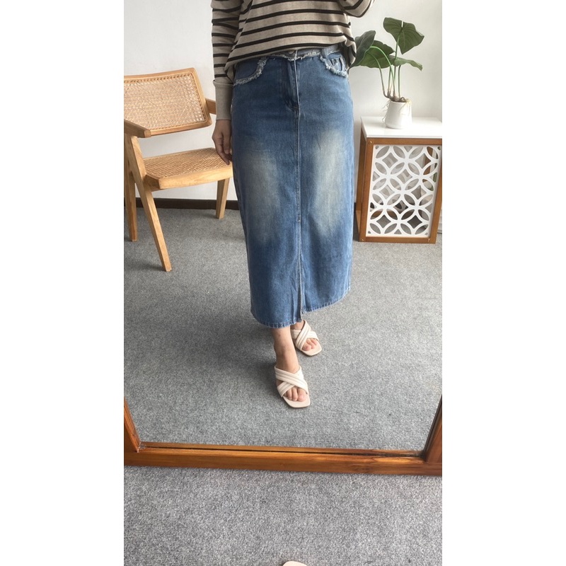 [NEW COLLECTIONS] BEST SELLER JEANS SKIRT IMPORT BKK / Rok span import bkk belahan depan
