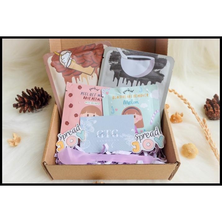 

HOT DEAL GIFT BOX / HADIAH / GRADUATION & BIRTHDAY BOX / MASKER ORGANIK !!!!!