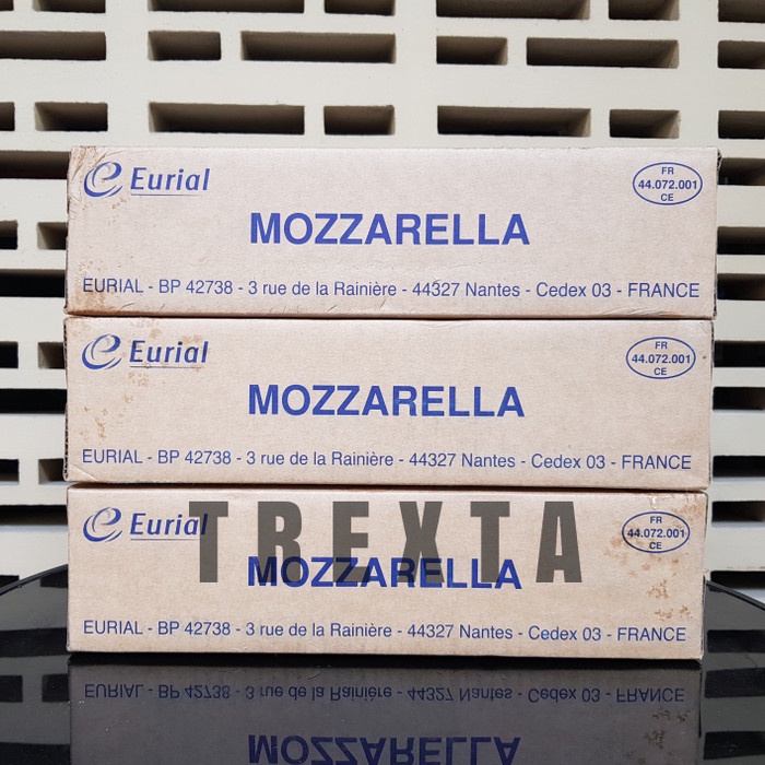 

Keju Mozzarella Eurial 10Kg