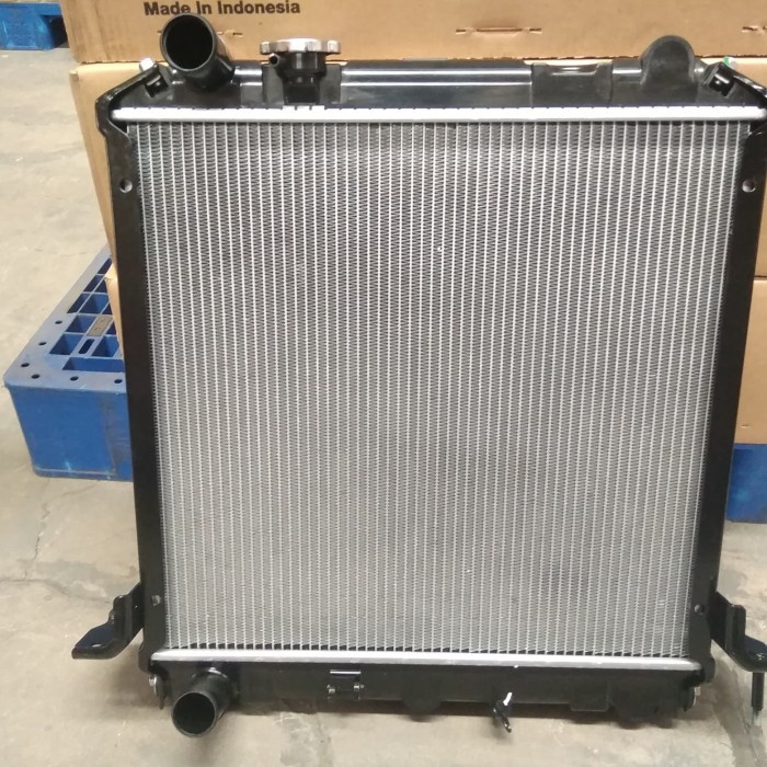 Radiator Isuzu ELF NMR 71 - ADR Original best