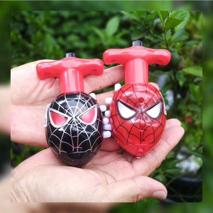Gasing Karakter Lampu LED Musik Mainan Gangsing Flashing Top SPIDERMAN