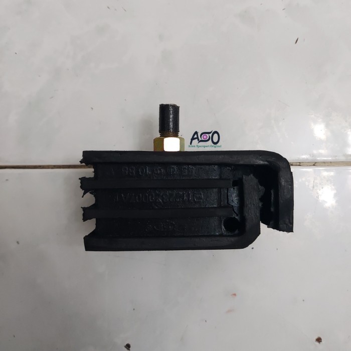 New Dudukan Mesin Depan Engine Mounting Nissan Ck12 Cwa260 Ck 12 Cwa 260 Original