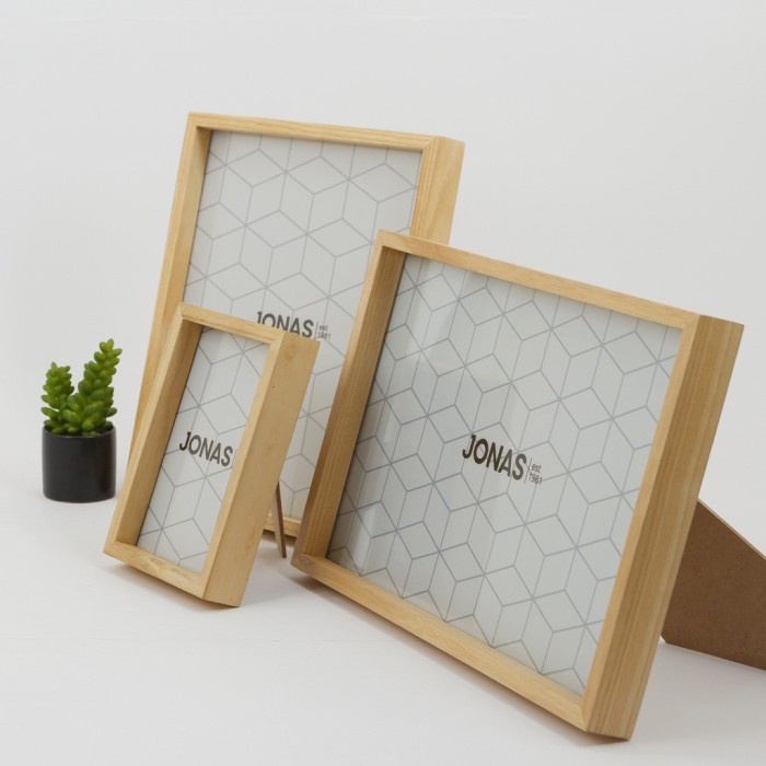 Promo Jonas Bingkai 4R Kayu Sungkai Natural - Frame Foto 188Tm