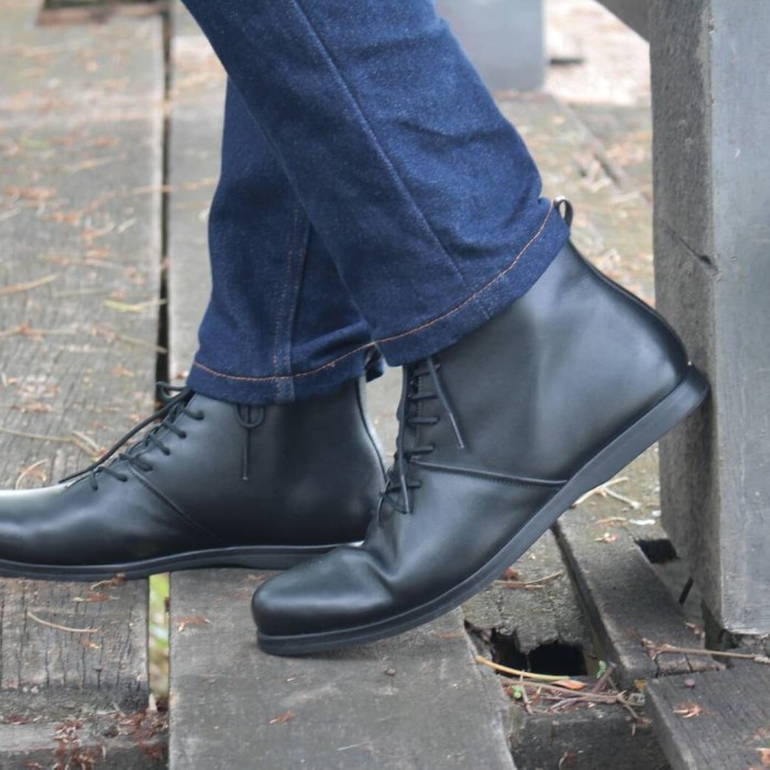 SEPATU BOOTS KULIT PRIA BOSTON YORK(KERJA,GAUL,SANTAI,FORMAL,CASUAL ORIGINAL