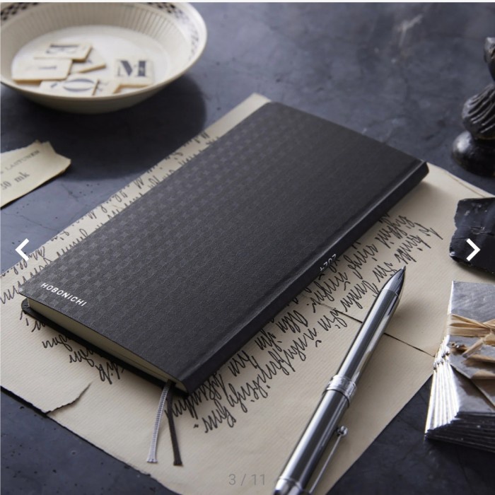 

HOBONICHI WEEKS 2024 BLACK GINGHAM
