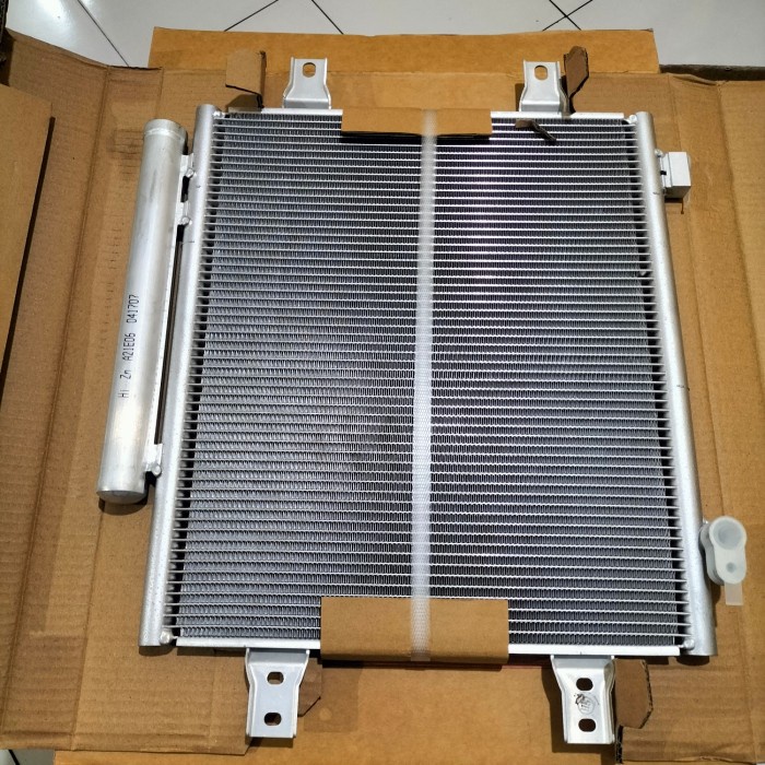 kondensor AC calya sigra star