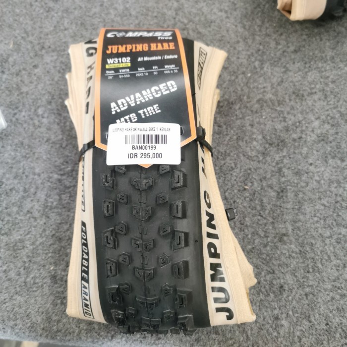Promo Ban Luar Sepeda Kevlar 26 2.1 Skinwall Tan Wall Jumping Hare Impor