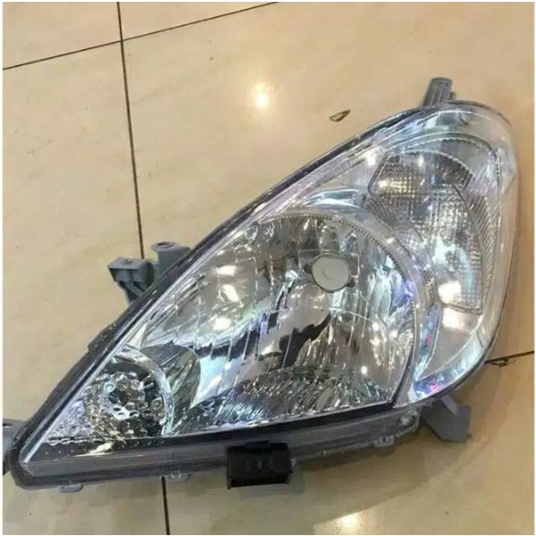 HEADLAMP ASSY INNOVA VVTI