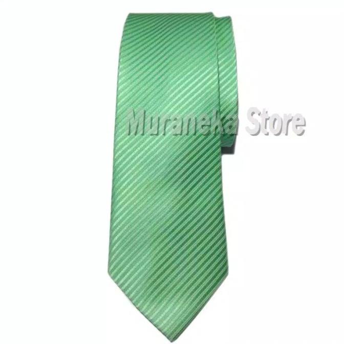 dasi pria panjang hijau muda garis halus